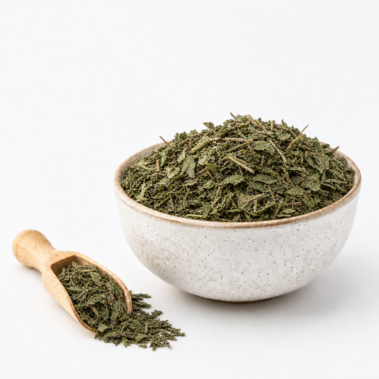 خرید برگ گزنه اصل | گیاه پرخاصیت و تقویت‌کننده طبیعی